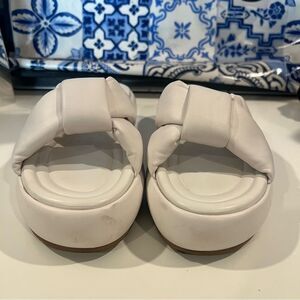 Marc Fisher Women's Vayle Sandal white knot chunky sandals very soft leather